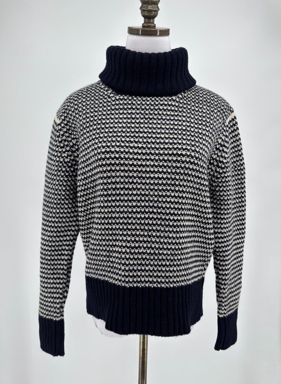 &Daughter Signature Birdseye Blue White Wool Chunky Knit Turtleneck Sweater